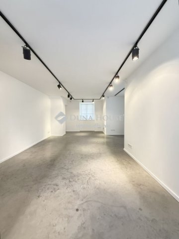 Eladó üzlethelyiség, Budapesten, VI. kerületben 69 M Ft