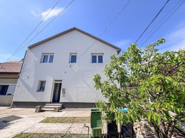 Eladó családi ház, Budapesten, XX. kerületben 52.9 M Ft