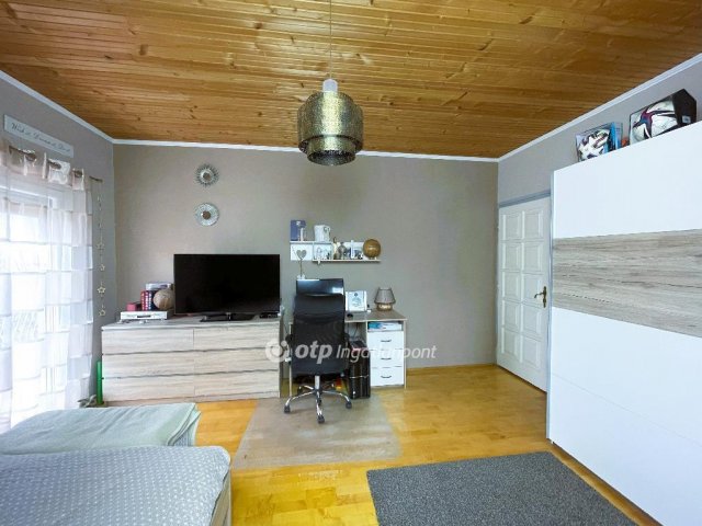 Eladó családi ház, Budapesten, XVII. kerületben 154.9 M Ft