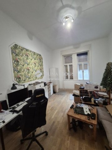 Eladó téglalakás, Budapesten, VII. kerületben 95 M Ft, 1 szobás