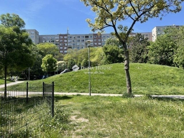 Eladó panellakás, Budapesten, III. kerületben 59.9 M Ft, 2 szobás