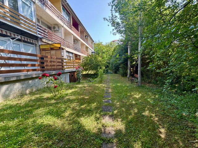 Eladó nyaraló, Balatonfüreden 59 M Ft, 1 szobás