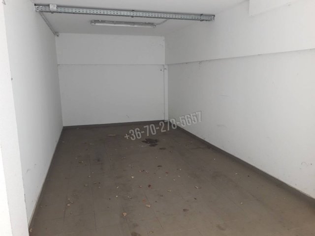 Kiadó garázs, Pécsett 17 E Ft / hó / költözzbe.hu