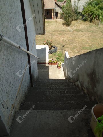 Eladó családi ház, Mesterszálláson 16 M Ft, 3 szobás