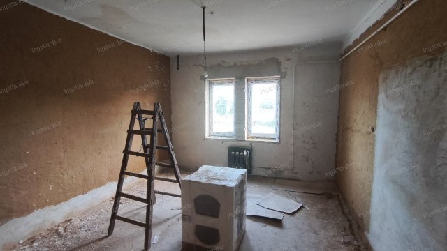 Eladó családi ház, Nyírmeggyesen 19.999 M Ft, 2 szobás