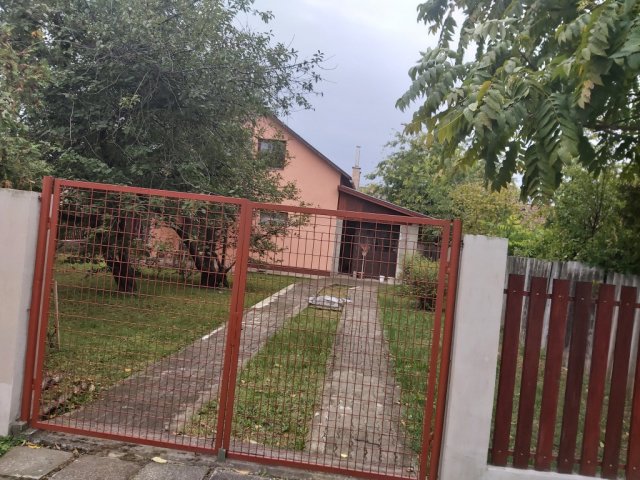 Eladó családi ház, Gyálon 79 M Ft, 6 szobás