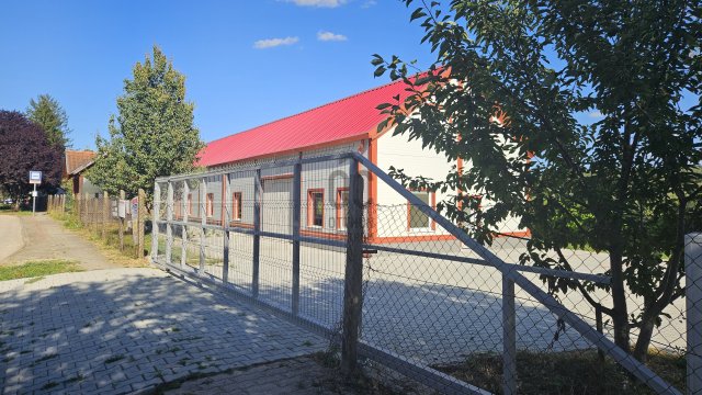 Eladó ipari ingatlan, Szorosadon 119 M Ft / költözzbe.hu