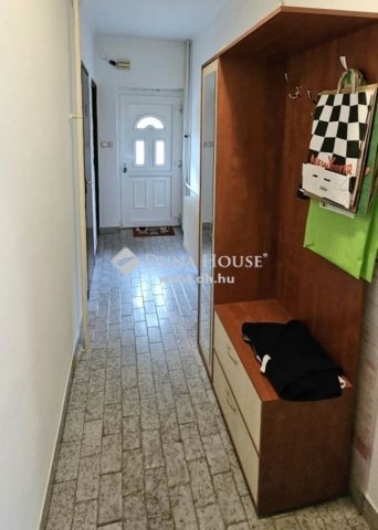 Eladó családi ház, Dunaszekcsőn 27.5 M Ft, 3 szobás