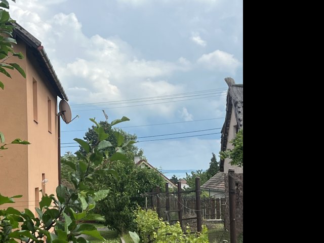 Eladó családi ház, Balatonalmádiban 139 M Ft, 4 szobás