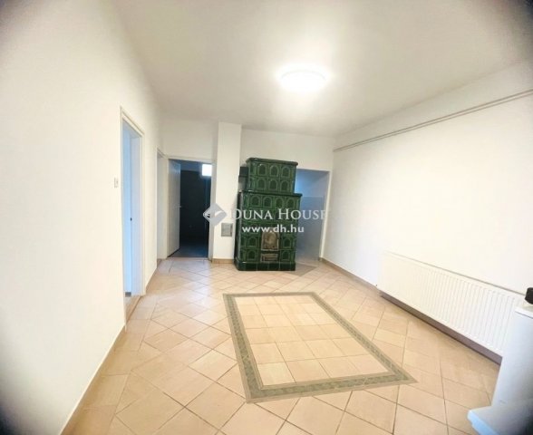 Eladó családi ház, Ráckevén 49.9 M Ft, 3 szobás