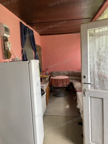 Eladó családi ház, Kőteleken 4.9 M Ft, 3 szobás