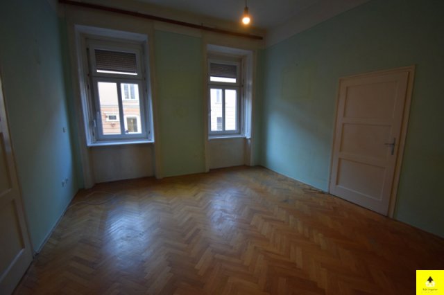 Eladó téglalakás, Sopronban 49 M Ft, 3 szobás