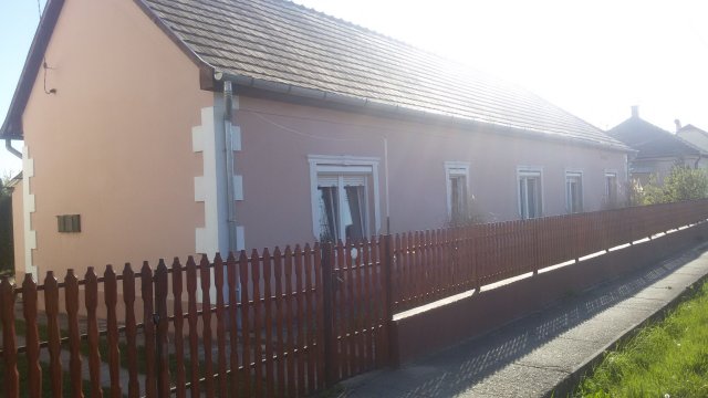 Eladó családi ház, Ludányhalászin 19.95 M Ft, 4 szobás