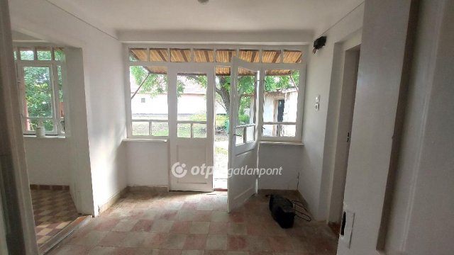Eladó családi ház, Nagykőrösön 29.9 M Ft, 2+1 szobás