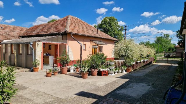 Eladó családi ház, Csorváson 27 M Ft, 3 szobás