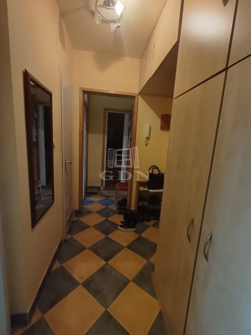 Eladó panellakás, Baján 22.5 M Ft, 2 szobás
