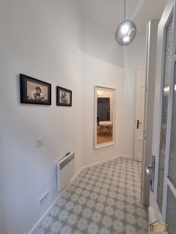 Kiadó téglalakás, albérlet, Budapesten, V. kerületben, 2 szobás