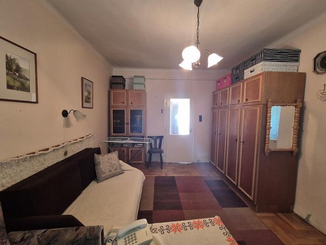 Eladó családi ház, Budapesten, X. kerületben 65 M Ft, 3 szobás