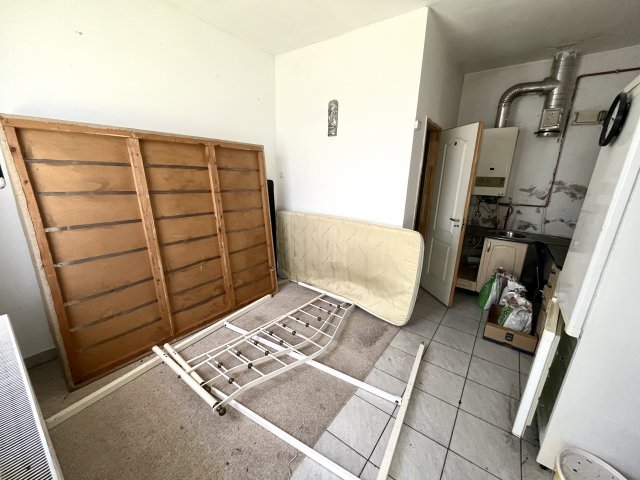 Eladó téglalakás, Budapesten, XXI. kerületben 25 M Ft, 1 szobás