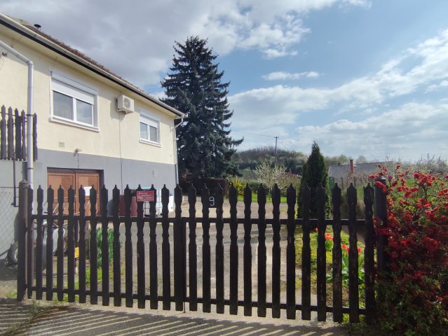 Eladó családi ház, Mádon 157.2 M Ft, 3 szobás