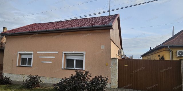 Eladó téglalakás, Mátészalkán 46 M Ft, 1+2 szobás