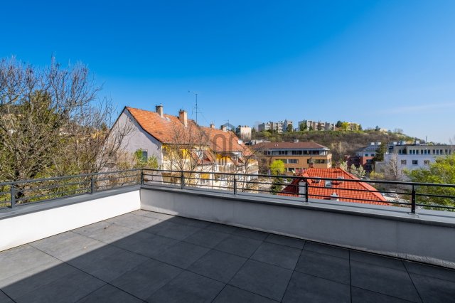 Eladó téglalakás, Budapesten, II. kerületben 113.35 M Ft