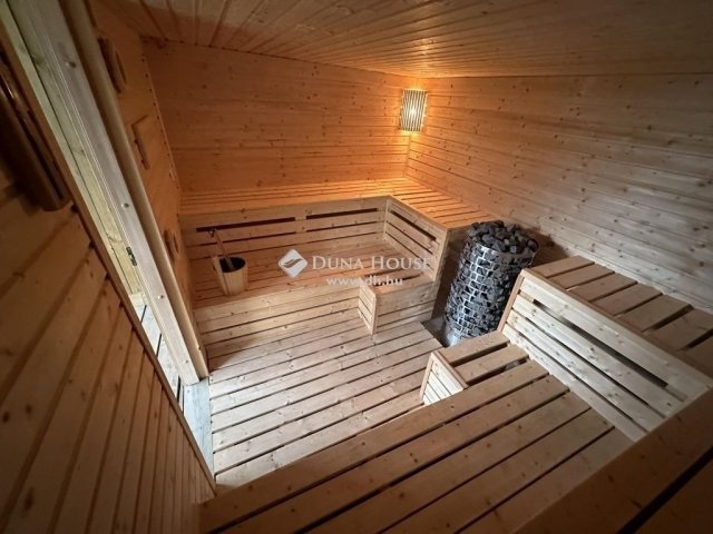 Eladó családi ház, Dabason 210 M Ft, 4 szobás