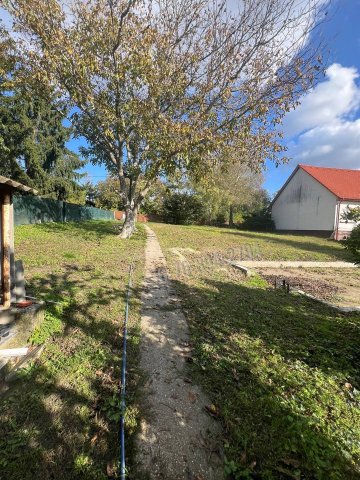 Eladó telek, Kömlődön 40 M Ft / költözzbe.hu
