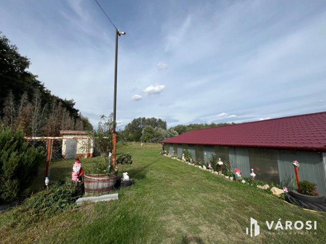 Eladó családi ház, Vámospércsen 250 M Ft, 4 szobás