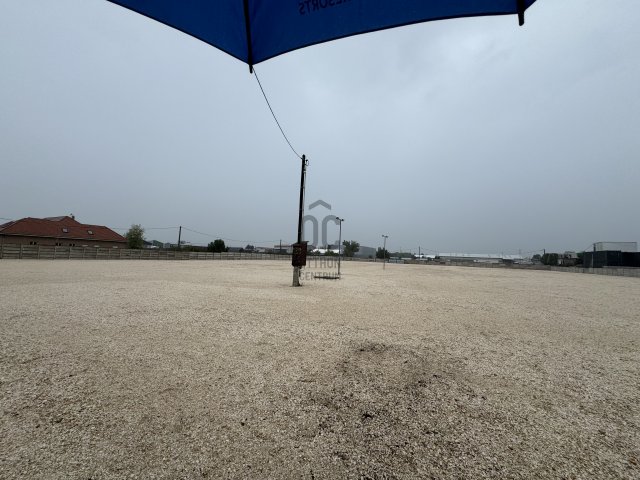 Kiadó telek, Vecsésen 1400 E Ft / hó / költözzbe.hu