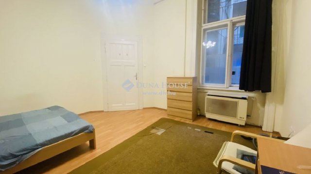 Eladó téglalakás, Budapesten, IX. kerületben 45 M Ft, 2 szobás