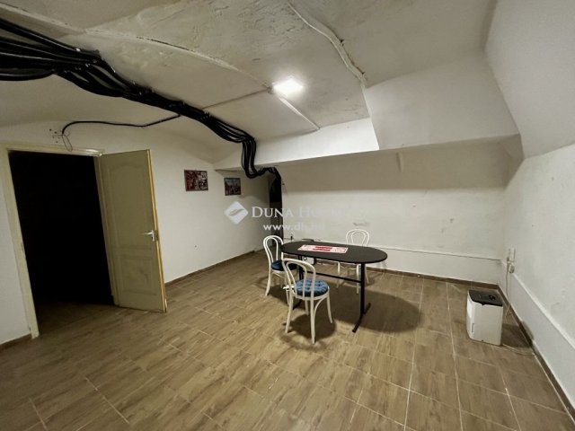 Kiadó üzlethelyiség, Budapesten, VII. kerületben 220 E Ft / hó