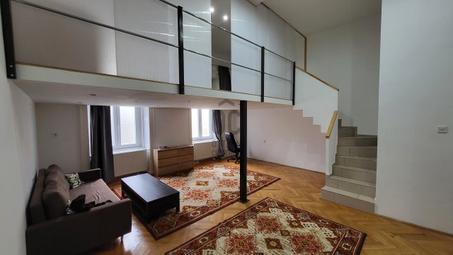 Eladó téglalakás, Budapesten, VI. kerületben 94.9 M Ft, 1 szobás