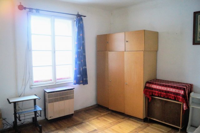 Eladó családi ház, Budapesten, XXI. kerületben 43 M Ft, 2 szobás