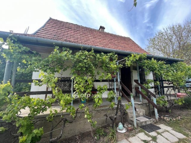 Eladó telek, Kulcson 14.5 M Ft / költözzbe.hu