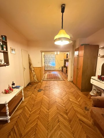 Eladó sorház, Pécsett 7.9 M Ft, 3 szobás / költözzbe.hu