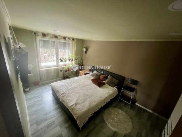 Eladó családi ház, Dombóváron 42.9 M Ft, 4 szobás