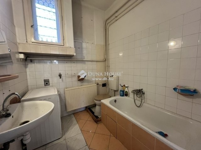 Eladó családi ház, Budapesten, XXI. kerületben 89.9 M Ft