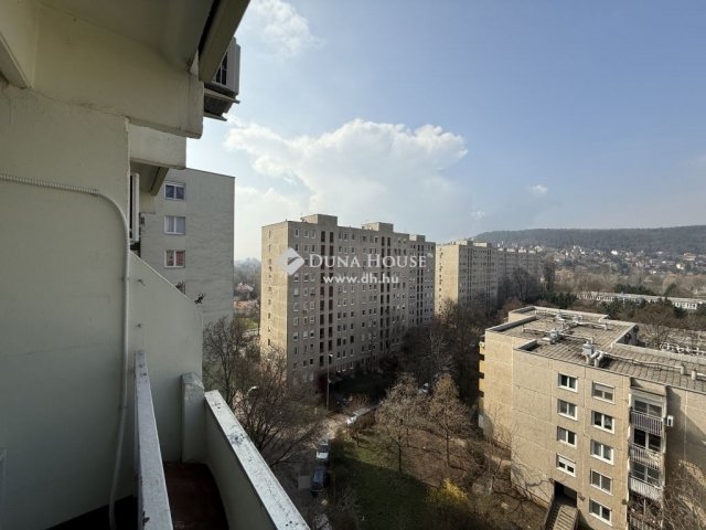 Eladó panellakás, Budapesten, III. kerületben 59.9 M Ft, 2 szobás