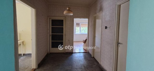 Eladó családi ház, Pásztón 23 M Ft, 2 szobás