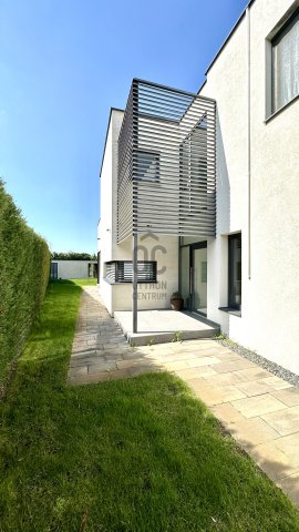 Kiadó ikerház, albérlet, Debrecenben 1190 E Ft / hó, 4 szobás