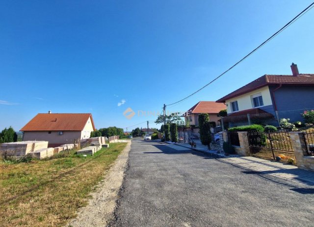 Eladó telek, Felsőpáhokon 18 M Ft / költözzbe.hu