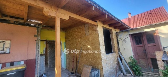 Eladó családi ház, Abdaon 36.99 M Ft, 3+1 szobás