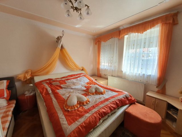 Eladó családi ház, Szombathelyen 125 M Ft, 4+1 szobás