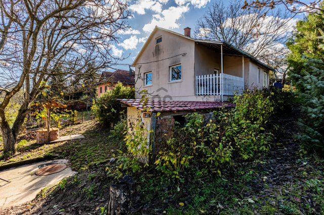 Eladó családi ház, Gödön 59.9 M Ft, 3 szobás