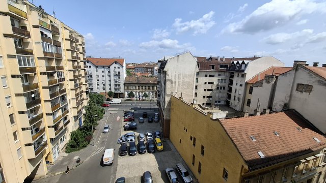 Eladó panellakás, Budapesten, VIII. kerületben 43.9 M Ft