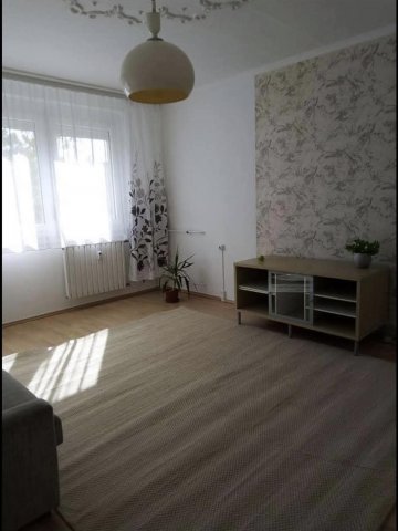 Eladó panellakás, Kecskeméten 34.99 M Ft, 1 szobás