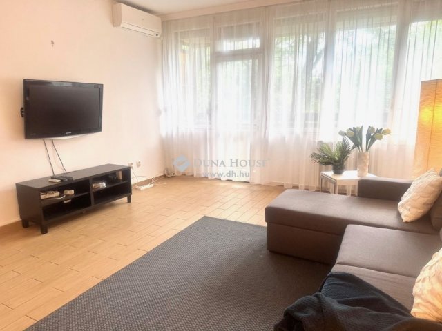 Kiadó téglalakás, albérlet, Debrecenben 240 E Ft / hó, 2 szobás