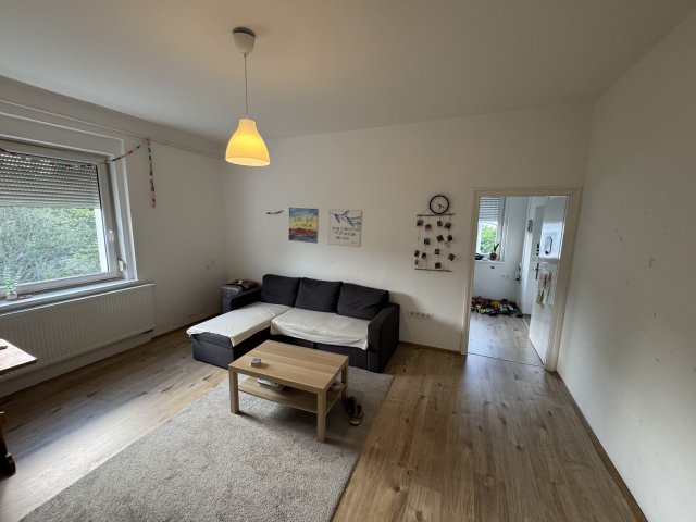 Eladó téglalakás, Veszprémben 54 M Ft, 2+1 szobás