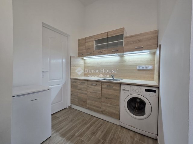 Eladó téglalakás, Budapesten, XIX. kerületben 41.25 M Ft